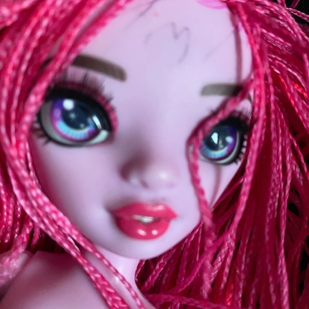 5 Rainbow High Colorful Fashion Dolls Pinkie James Amaya Holly Daria Violet
